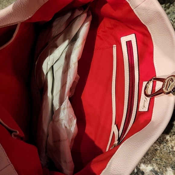 new Dooney and Bourke large pale pink tote in pebble leather - Picture 8 of 11